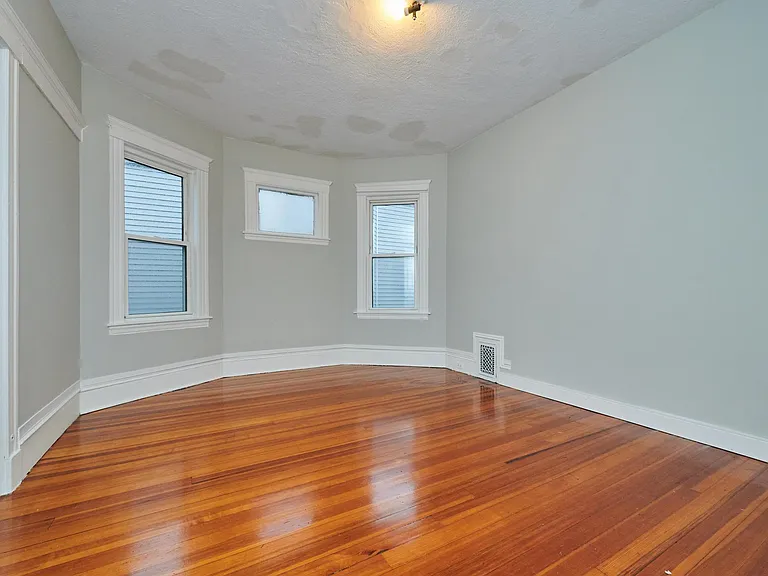 10 Lafield St #3 — Photo 6