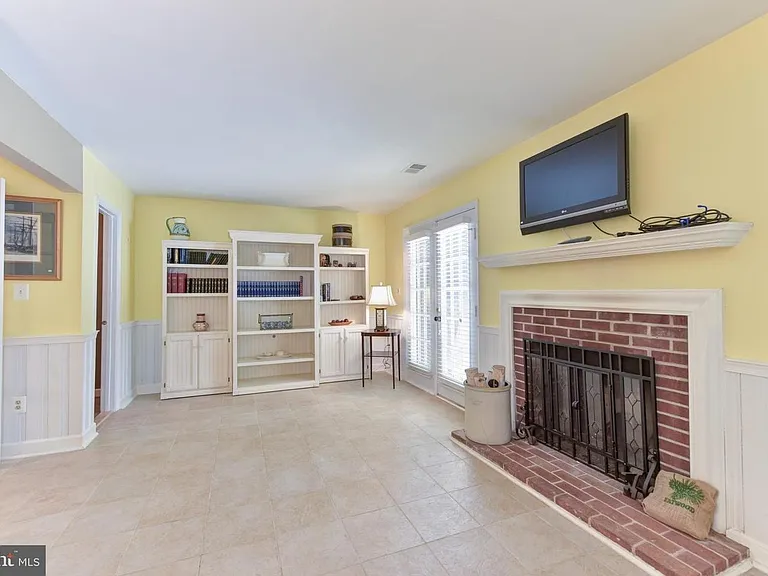 6801 McLean Province Cir — Photo 35