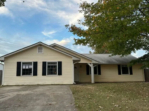 301 Deerfield Dr, Jonesboro, GA 30238