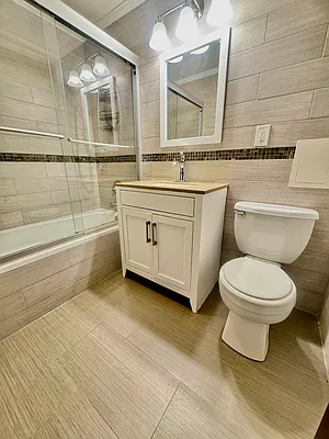 Rented by R New York | media 16