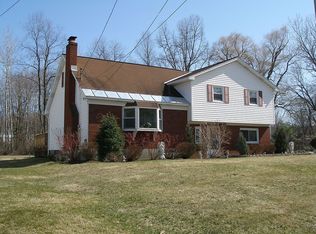 972 Douglas Ct, Niskayuna, NY 12309