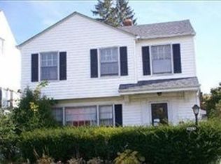 3623 Lindholm Rd, Shaker Heights, OH 44120