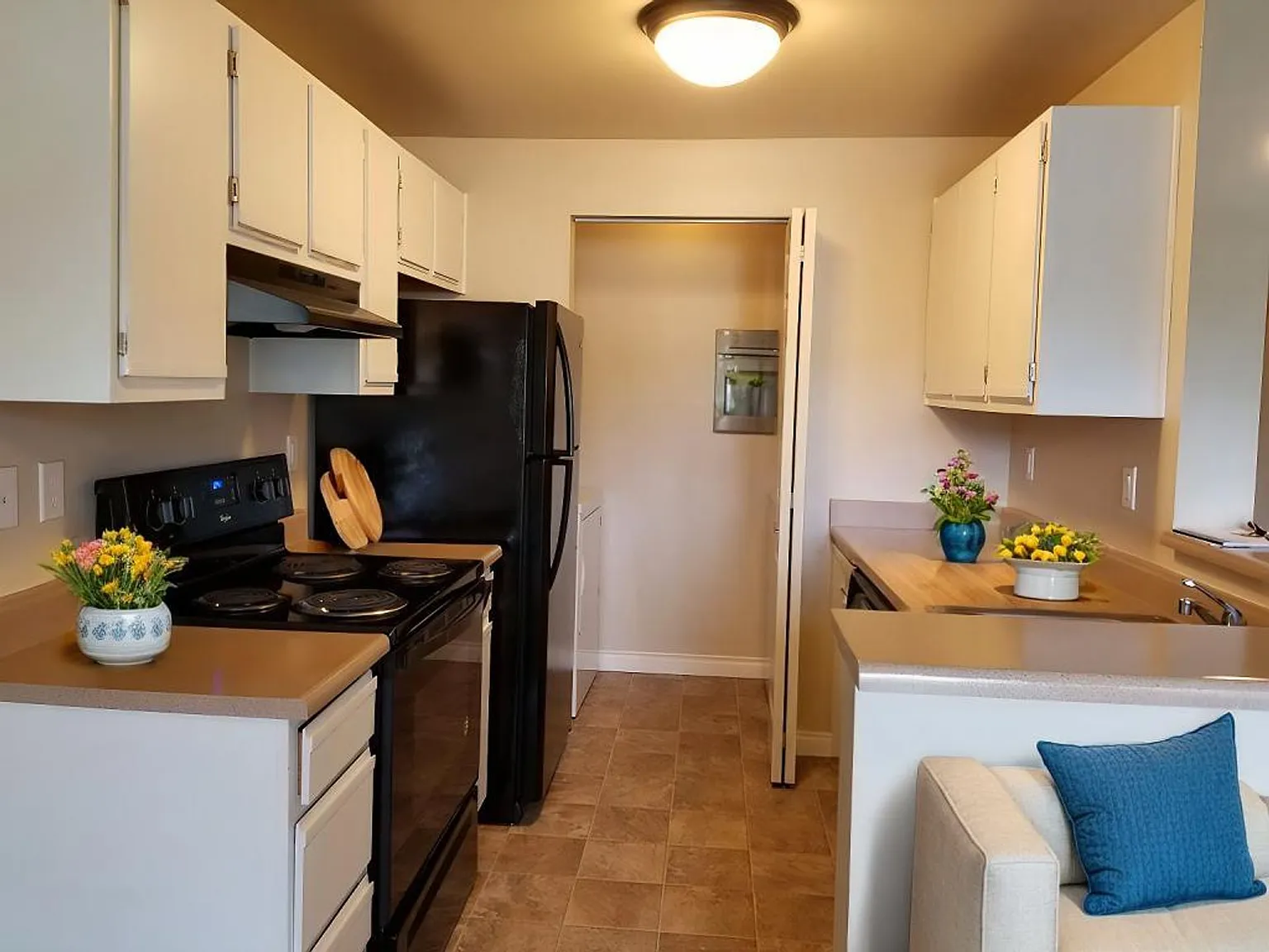 The Vineyards Apartments - Bremerton, WA. — Photo 3