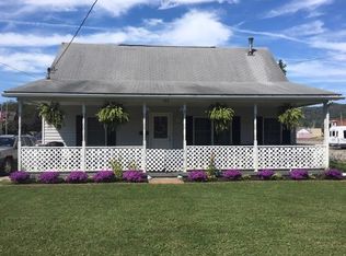 115 S 5th Ave, Paden City, WV 26159