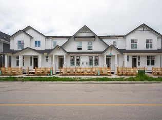 20521 76th Ave, Langley, BC V2Y3T1