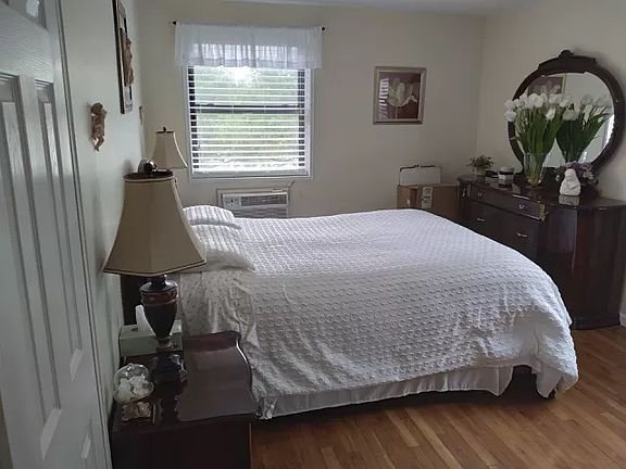 4th image of 8440 153rd Ave APT 3K