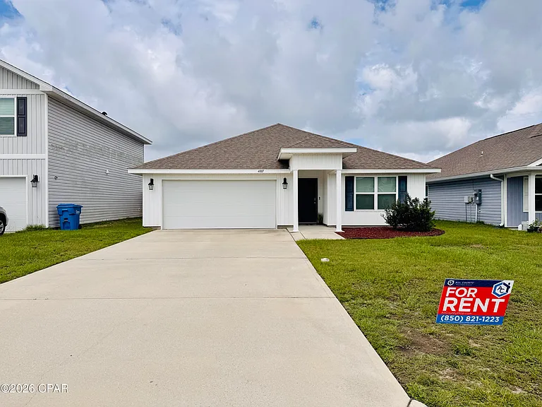 4007 Pioneer Ln — Photo 1
