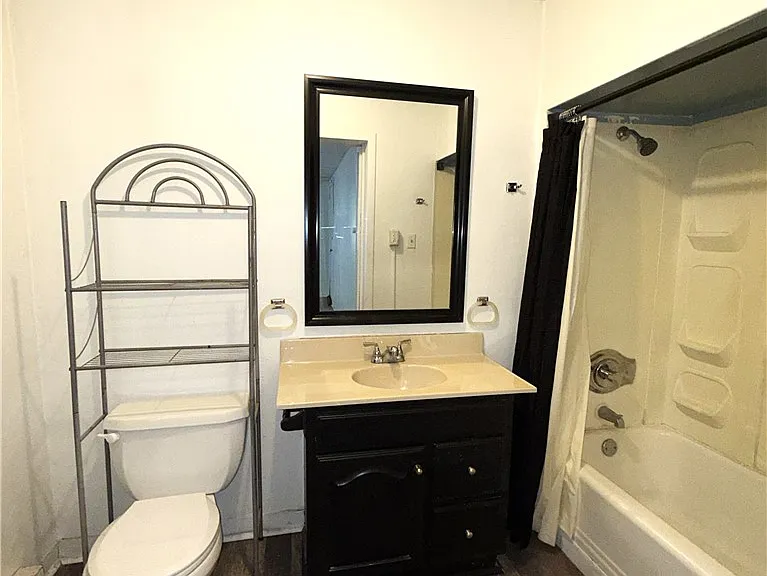 159 Kendall Ave #1 — Photo 7