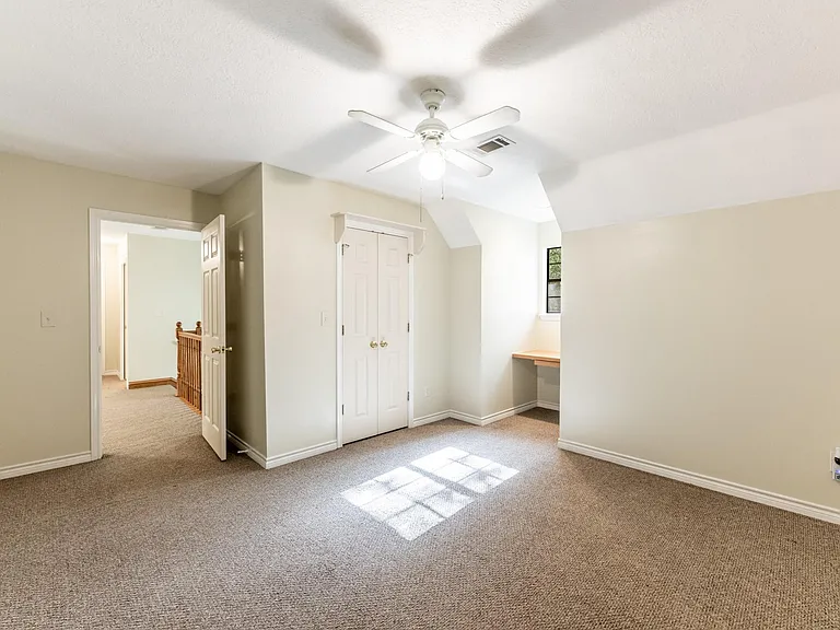 3660 Red Bud Ln — Photo 18