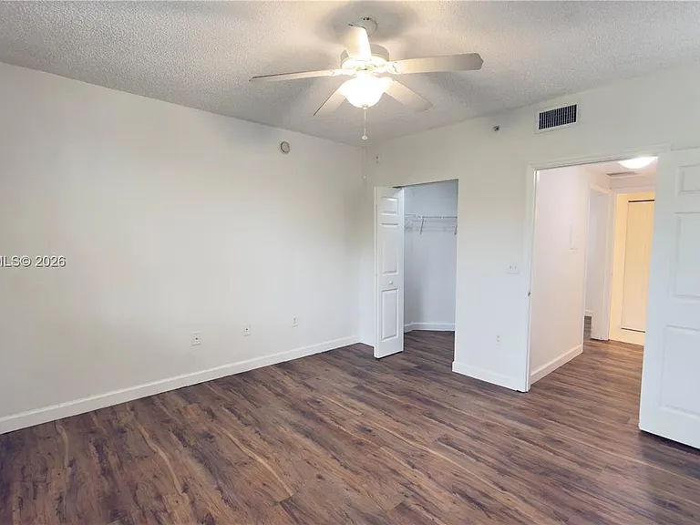 2440 E Preserve Way #102 — Photo 33