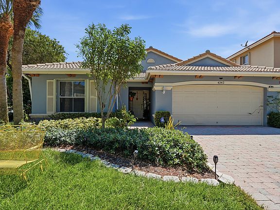 2nd image of 4342 Onega Circle