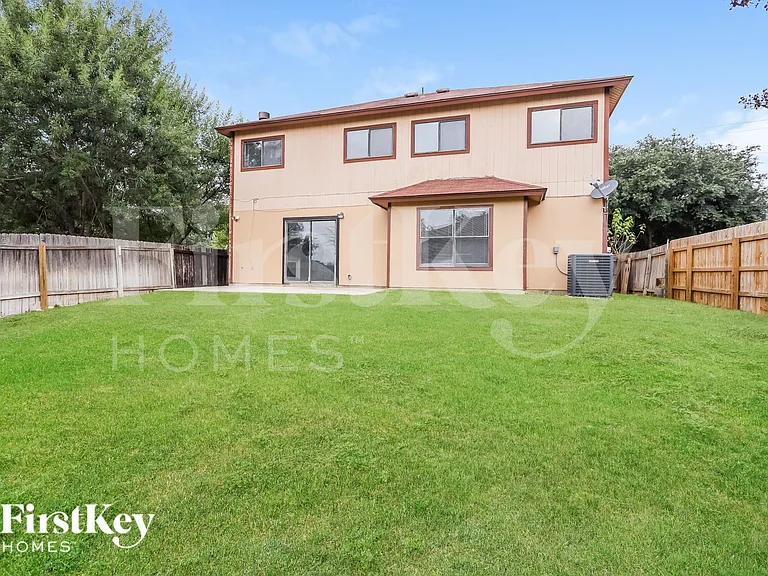 4623 Everstone Crk — Photo 17