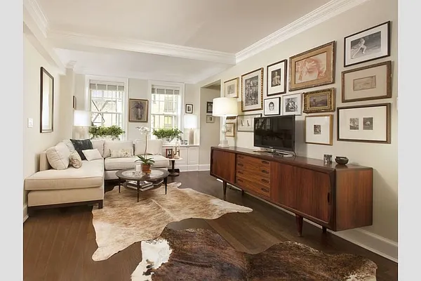 Sold by Stribling | media 4