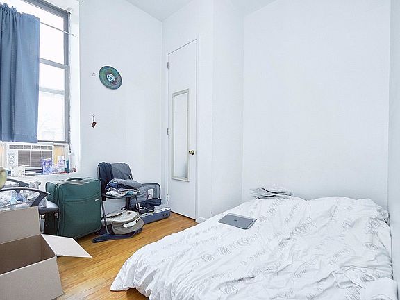 5th image of 801 9th Ave #2B
