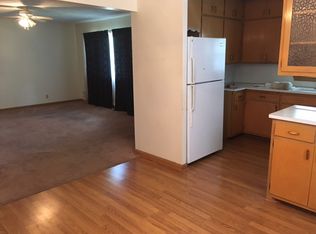 2214 S 46th St, Omaha, NE 68106