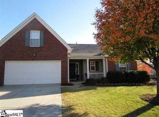 17 Stockbridge Dr, Greer, SC 29650