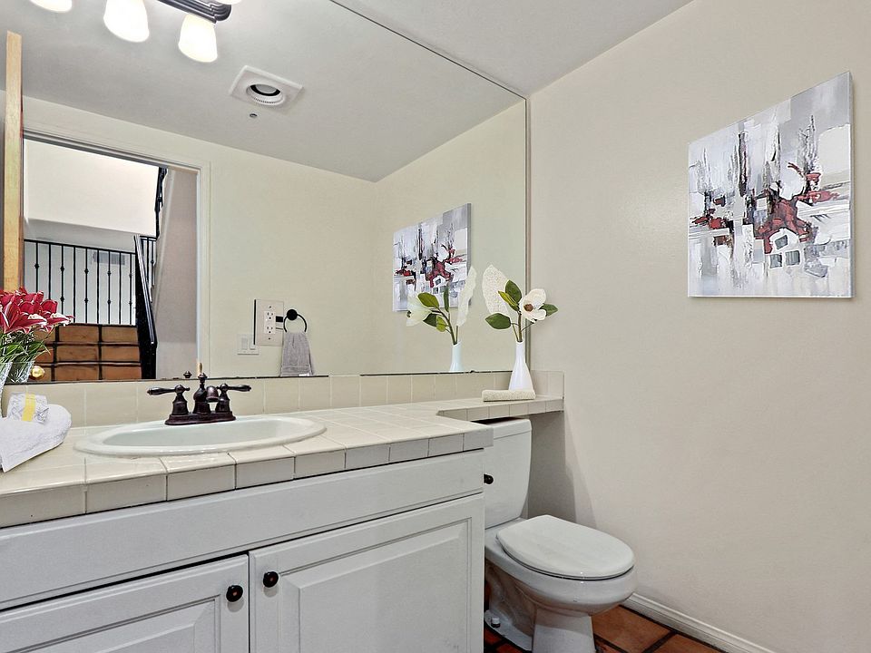 Isola Bella Apartment Rentals West Hollywood, CA Zillow