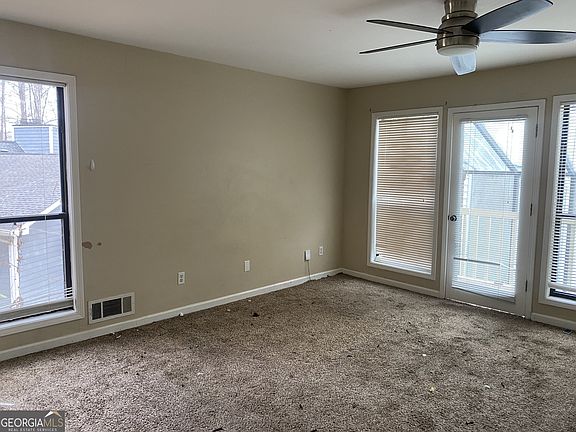 2nd image of 3958 Cotswold Dr SW