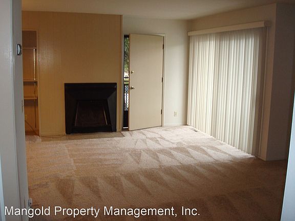 4th image of 212 Bentley St #A