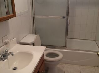 17 Crist St #2, Staten Island, NY 10305
