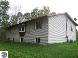 294 S M 33, West Branch, MI 48661