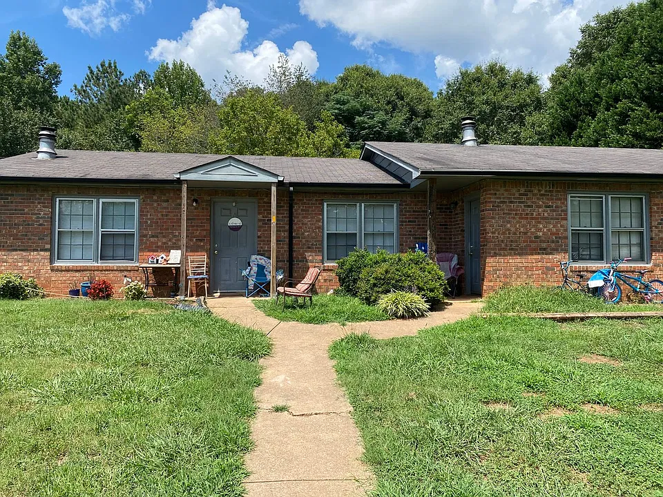 1260 Aiken Rd