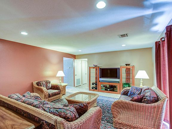 5th image of 993 Leisure World