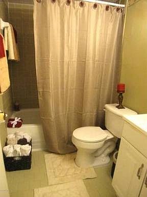 4th image of 1950 Paine Ave APT 67
