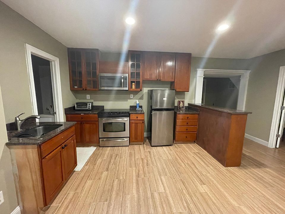 701 Parrish Farm Ln Great Falls VA Zillow