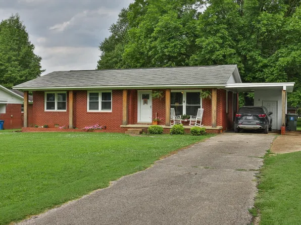 244 N Poplar St, Dyer, TN 38330