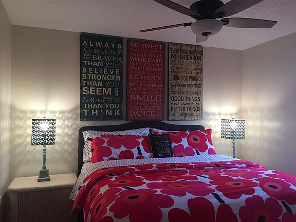Guest Bedroom #1