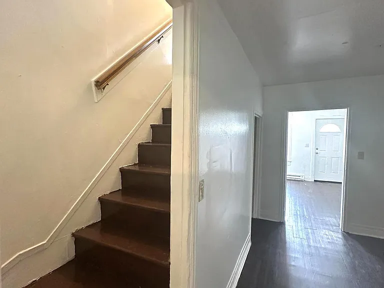 27.5 W Bethel St — Photo 10