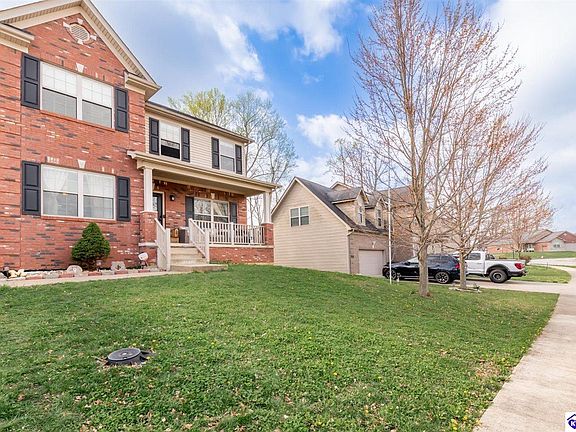 2nd image of 138 Vineland Parkway Dr