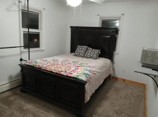 1 Madison Trl, Hopatcong, NJ 07843