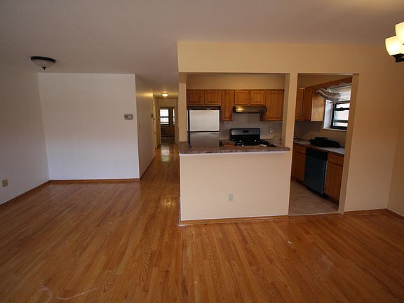 2nd image of 240-22b  70th Ave #2