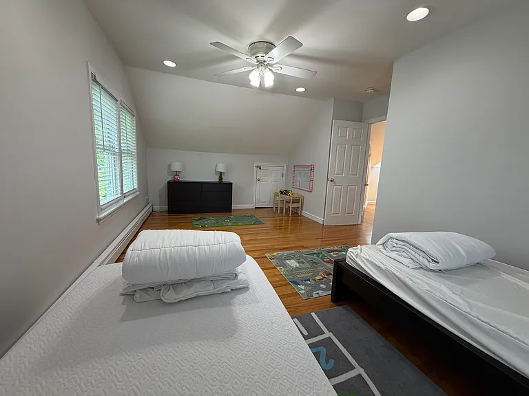67 Saint James Cir #2 — Photo 27