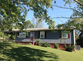 162 Poplar Ave, Sweetwater, TN 37874
