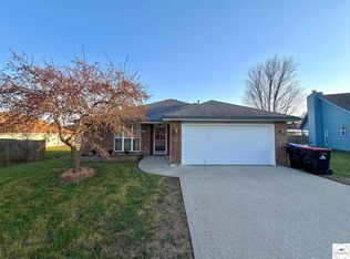 1004 Weschester Ct, Warrensburg, MO 64093