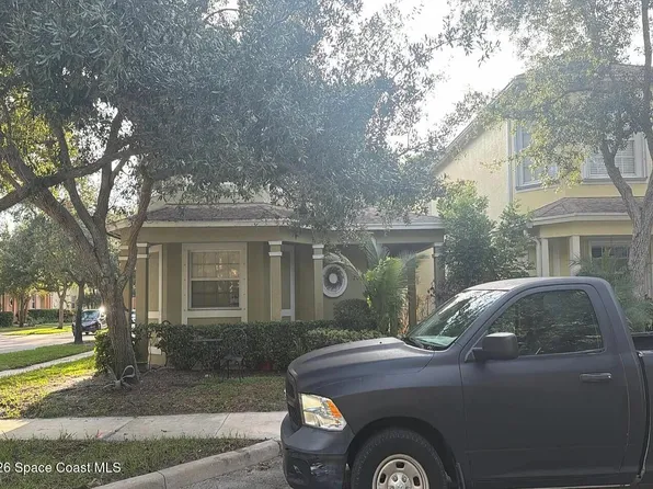 2016 SE Avon Park Dr, Port Saint Lucie, FL 34952
