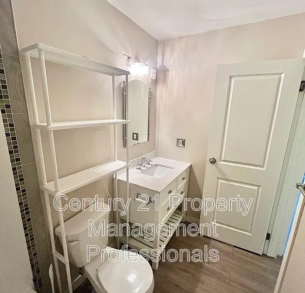 25th St NW #14634 — Photo 16