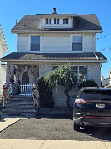 342 Page Ave