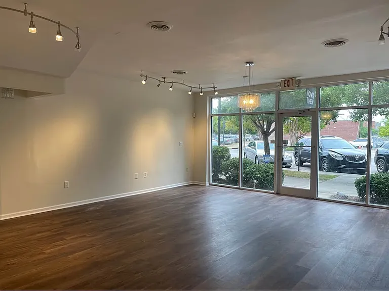 607 Lady St #A — Photo 14
