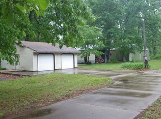 1023 54th St, Pullman, MI 49450