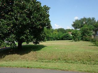 209 Armstrong St, Houston, TX 77029