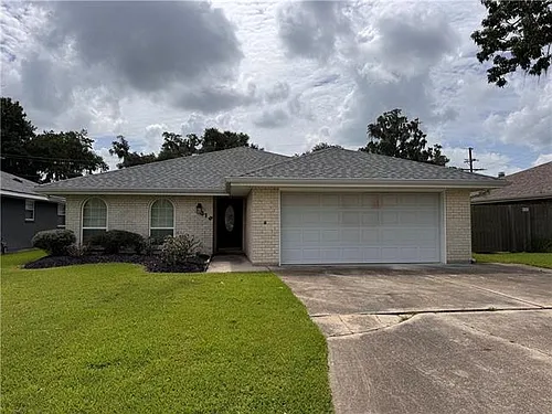 319 Lakewood Dr Photo 1