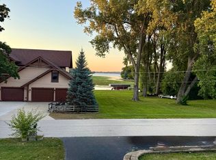 25853 W Brodie Dr, Ingleside, IL 60041