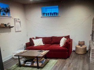 2122 Locust St APT 1D, Philadelphia, PA 19103