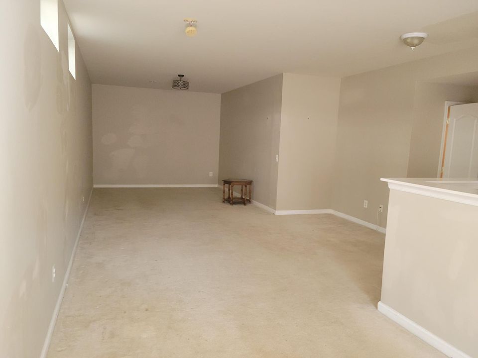 1st image of 10537 Poagues Battery Dr #1