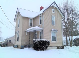 402 W 3rd St, Tipton, IA 52772