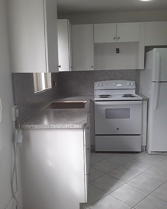 New Kitchen and Appliances